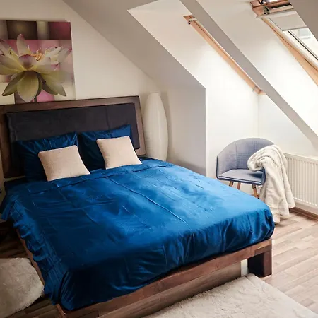 Cozy Little Penthouse Free Parking, Self Check In Tallinn