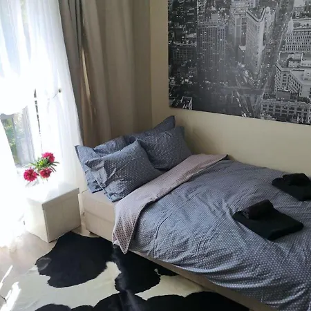 Cozy Little Penthouse Free Parking, Self Check In 塔林