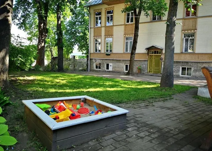 Cozy Little Penthouse Free Parking, Self Check In Apartment Tallinn